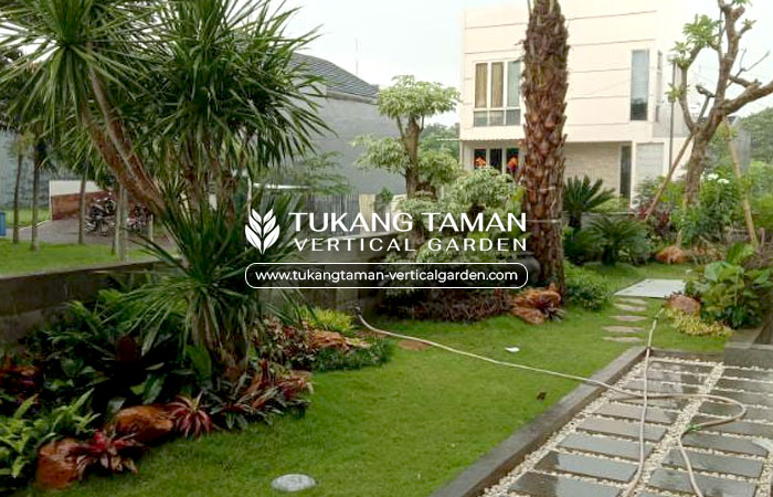 Tukang Taman Pasar Minggu